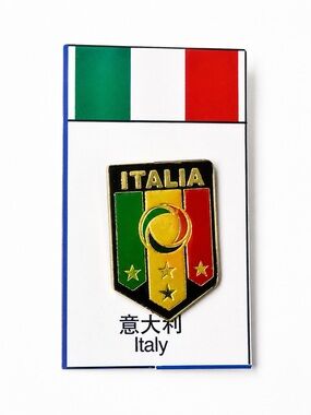 Italia Enamel Pin — Green, Yellow, Red